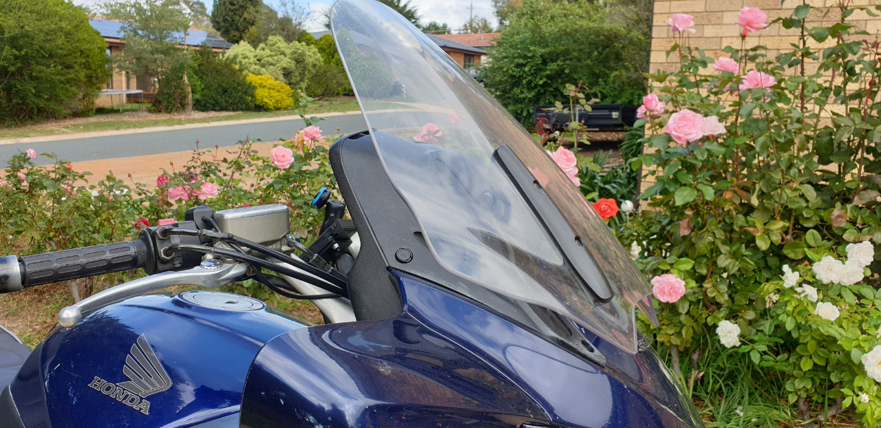 Honda ST1300 Puig screen